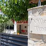 Tina Villa