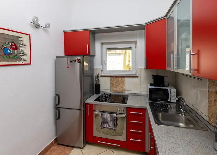 Tina 빌라 플로체